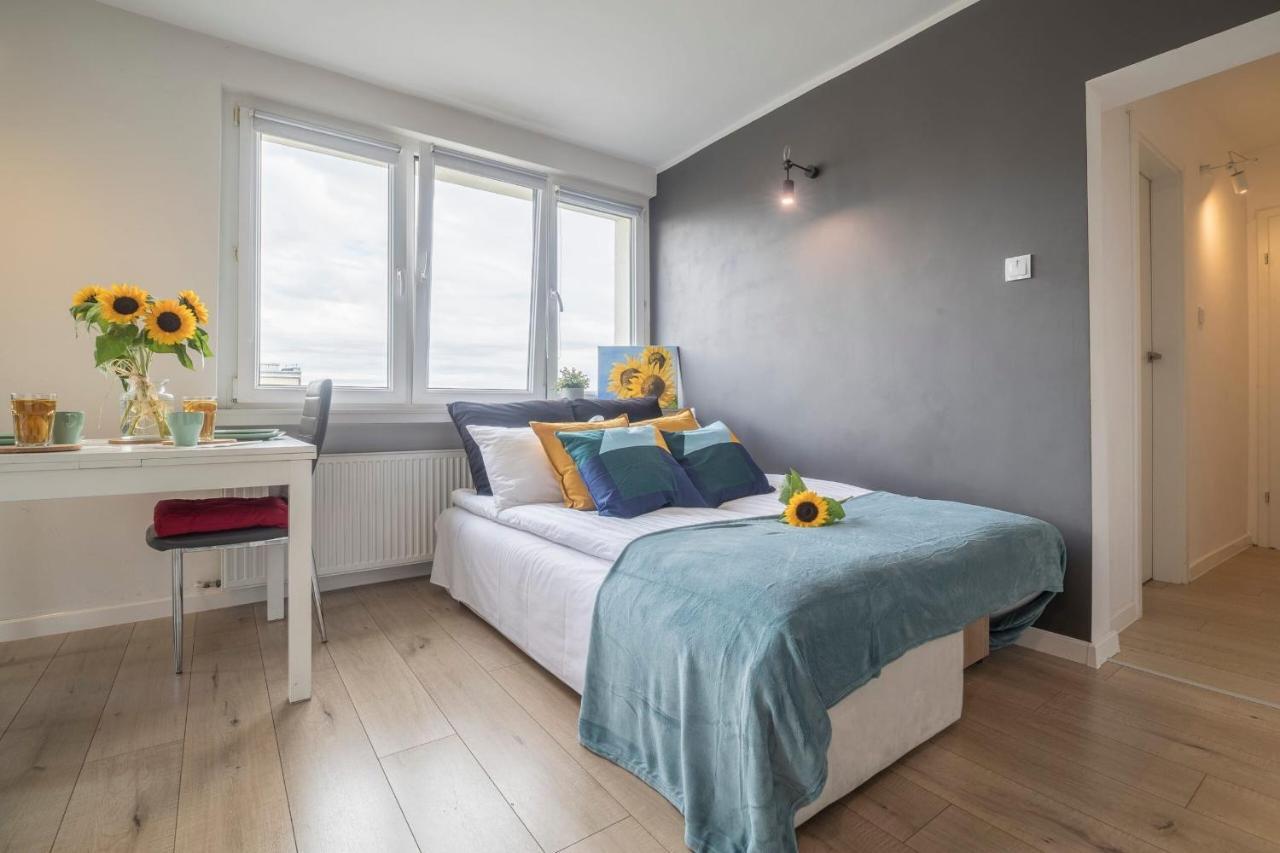 Apartment Rent Like - Legnicka 24 *