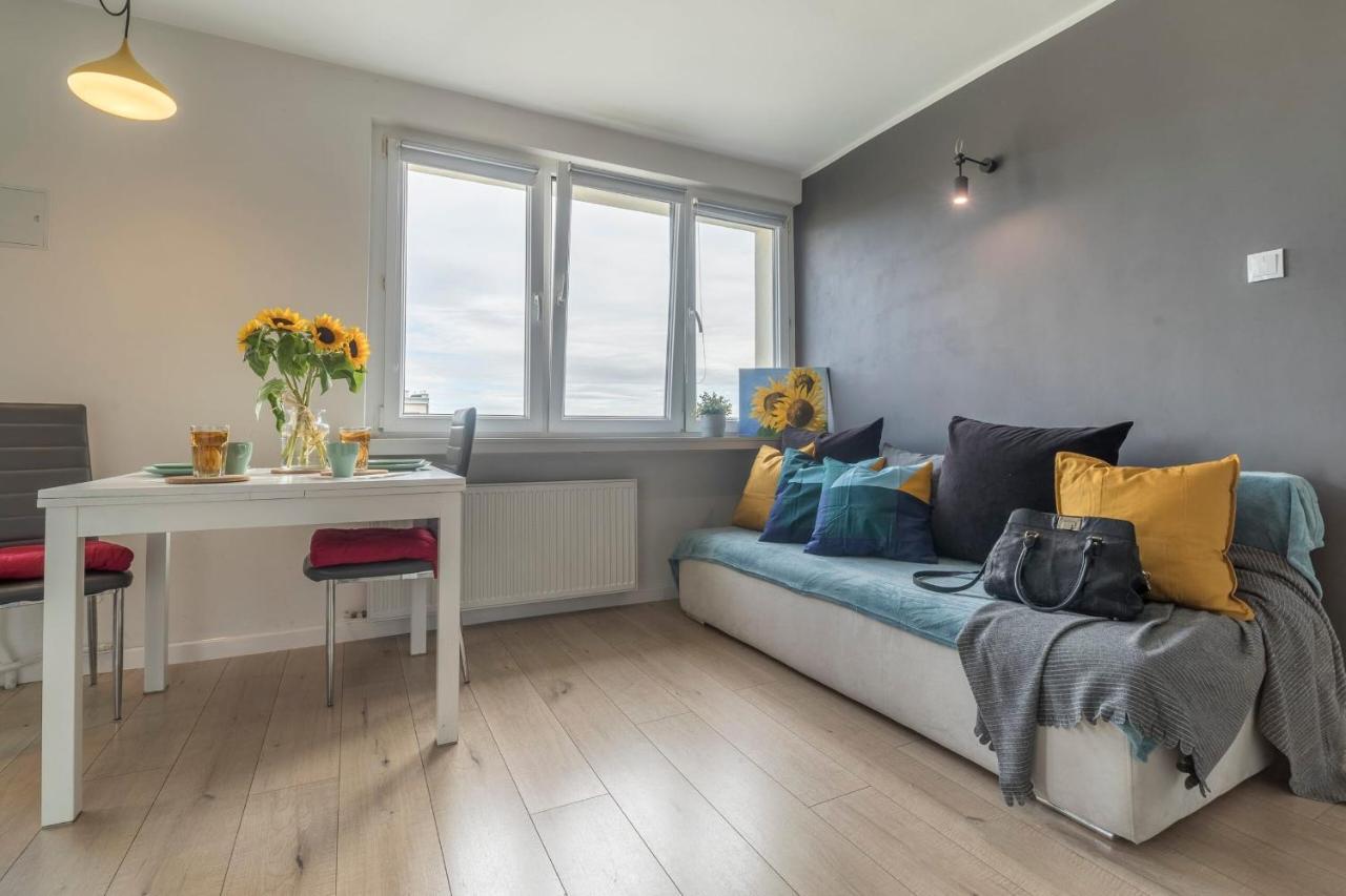 Rent Like - Legnicka 24 Wroclaw